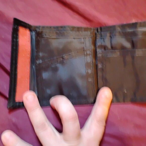 Vintage Black Rambo Sylvester Stallone Tri Fold Velcro Wallet - Picture 3 of 4